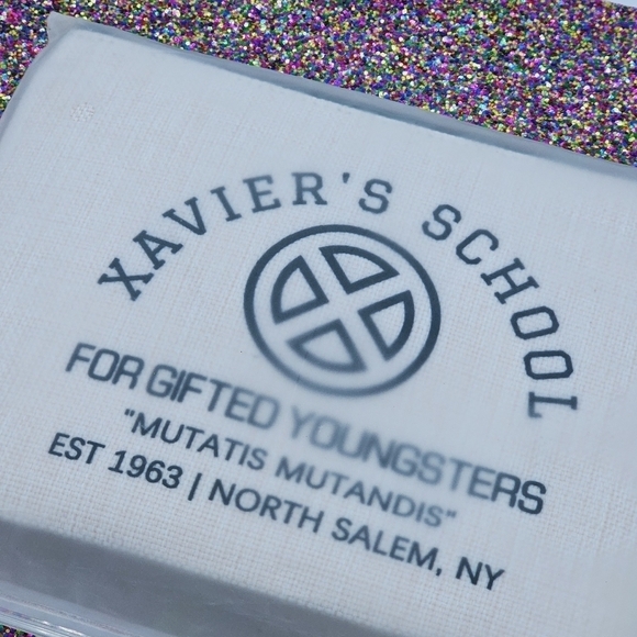 X-Men Xavier's School for Gifted Youngsters Makeup Travel Bag - Picture 5 of 7